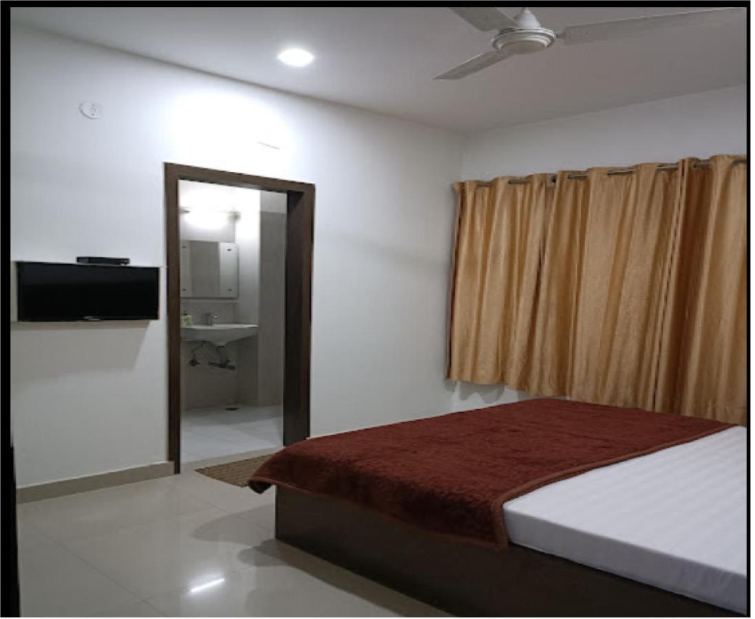 Supreme Guest House By Wb Inn Agra  Exterior foto